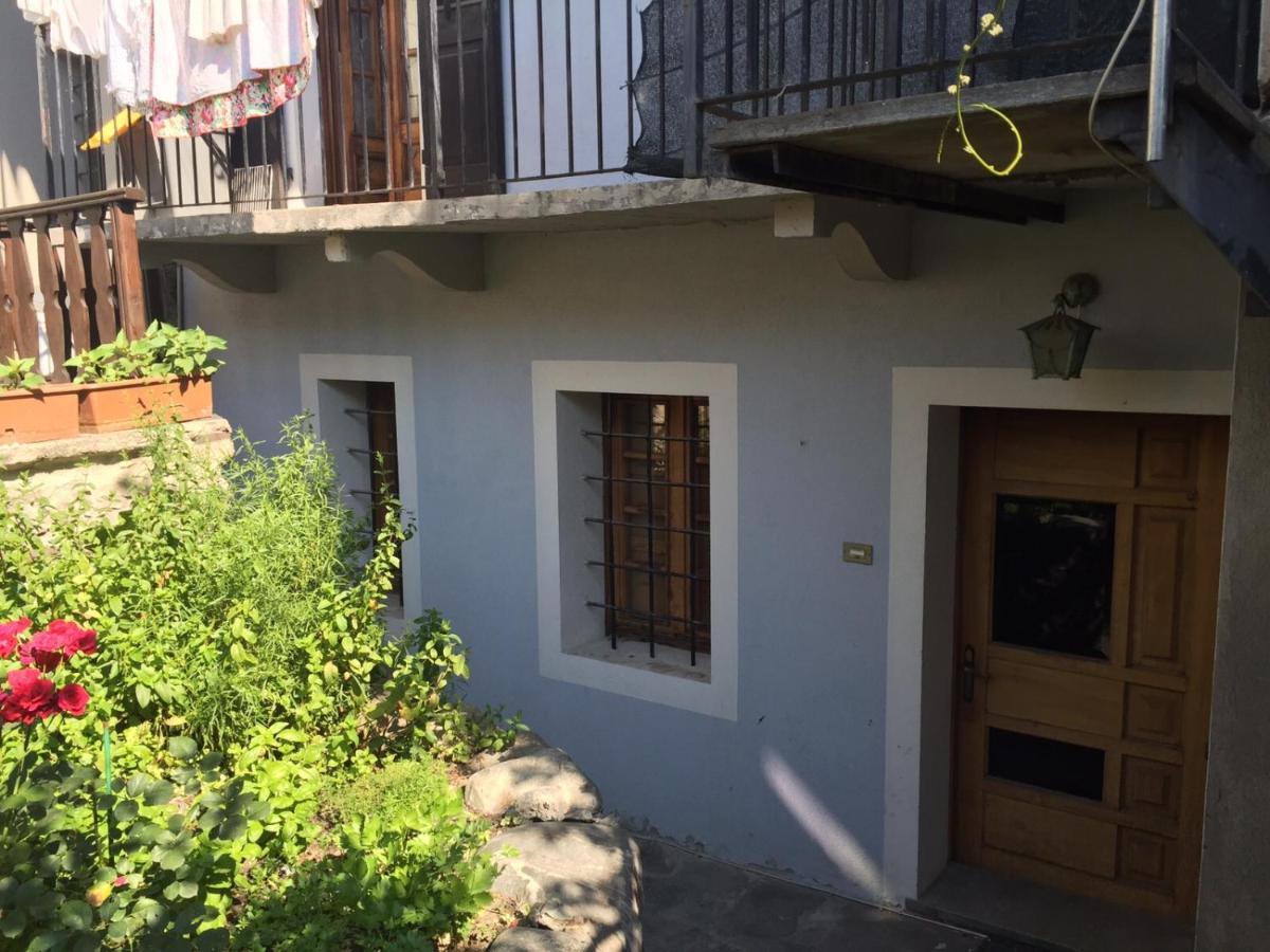 Apartamento A Casa Di Gio Aosta Exterior foto