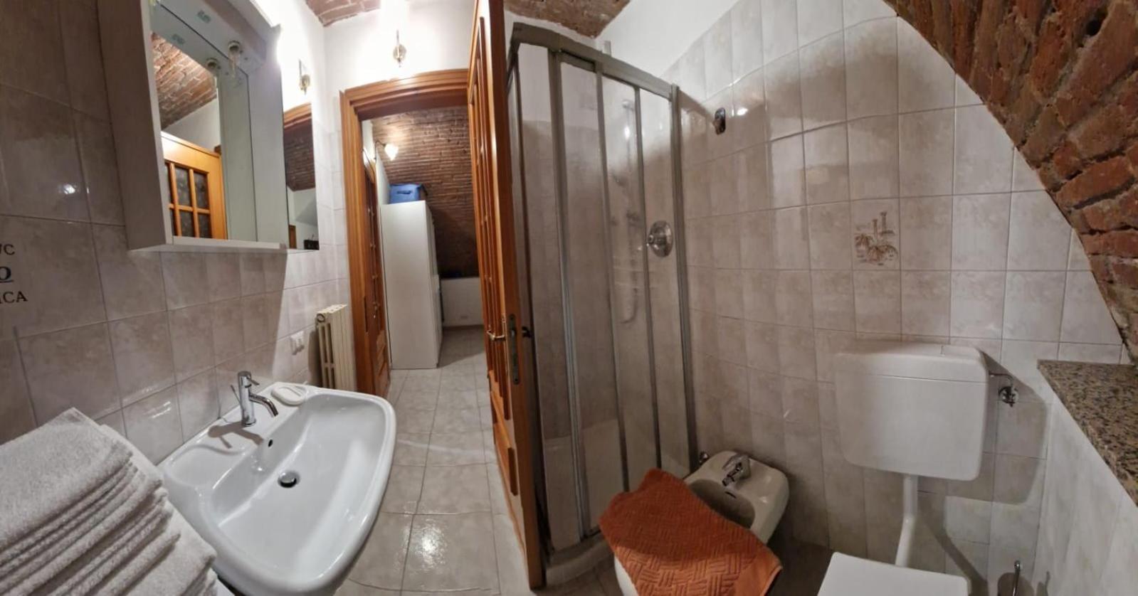 Apartamento A Casa Di Gio Aosta Exterior foto